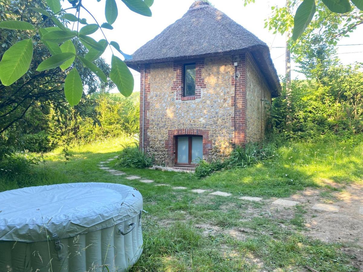 Le Domaine Caribou Bed & Breakfast Sainte-Opportune-la-Mare Exterior photo
