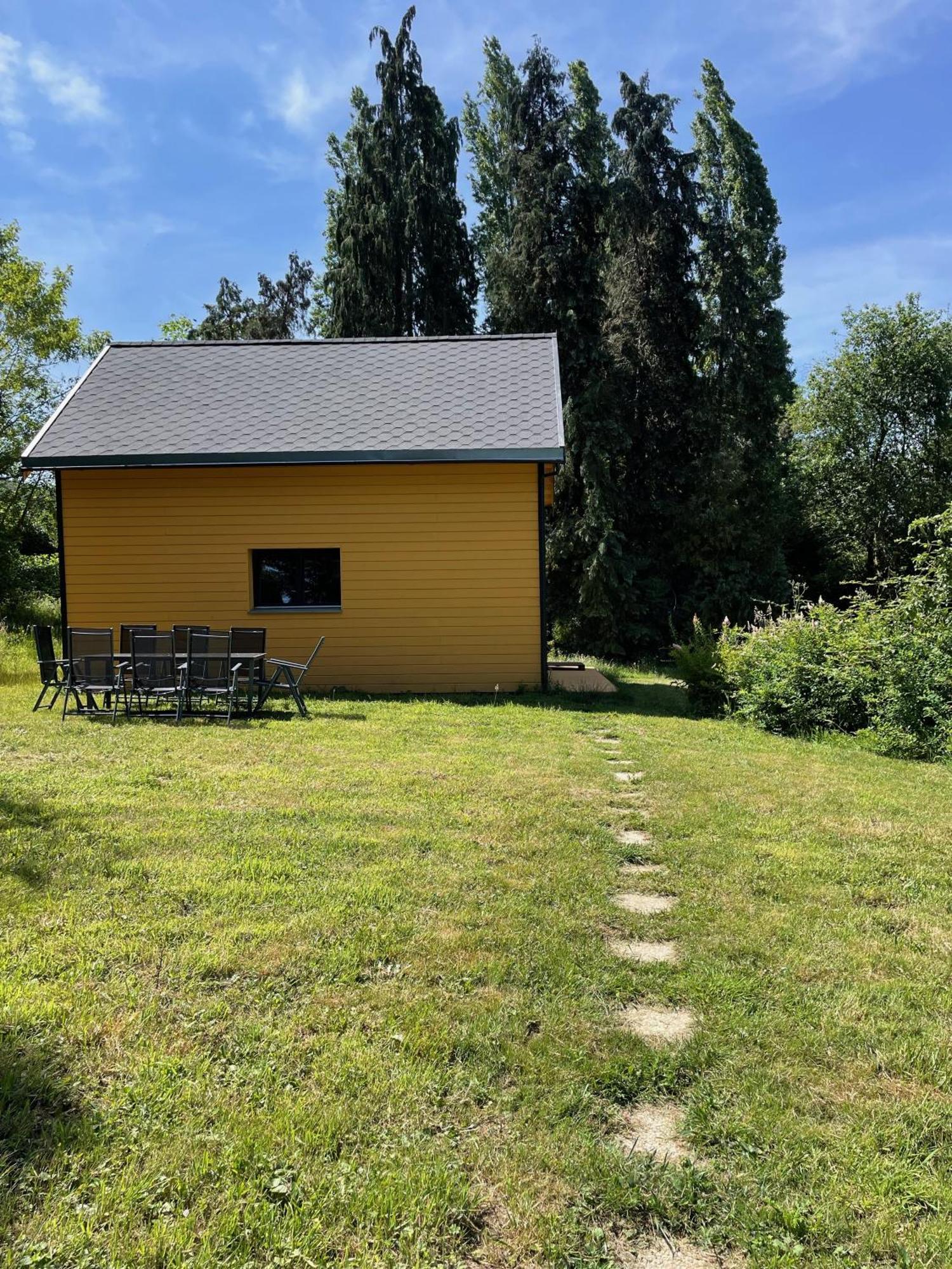 Le Domaine Caribou Bed & Breakfast Sainte-Opportune-la-Mare Exterior photo
